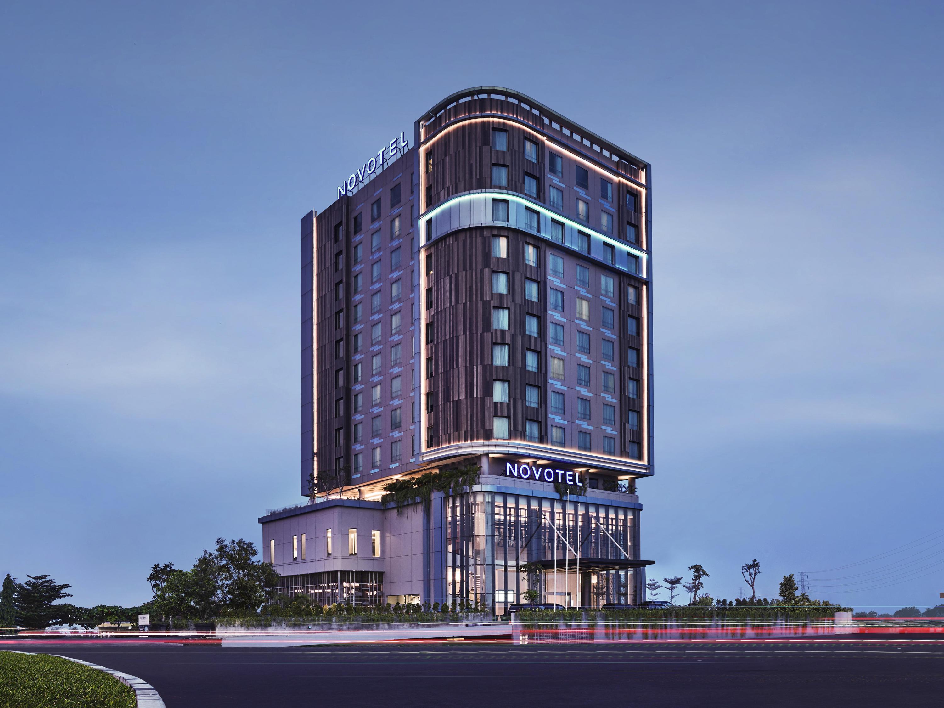 Novotel Karawang Dış mekan fotoğraf